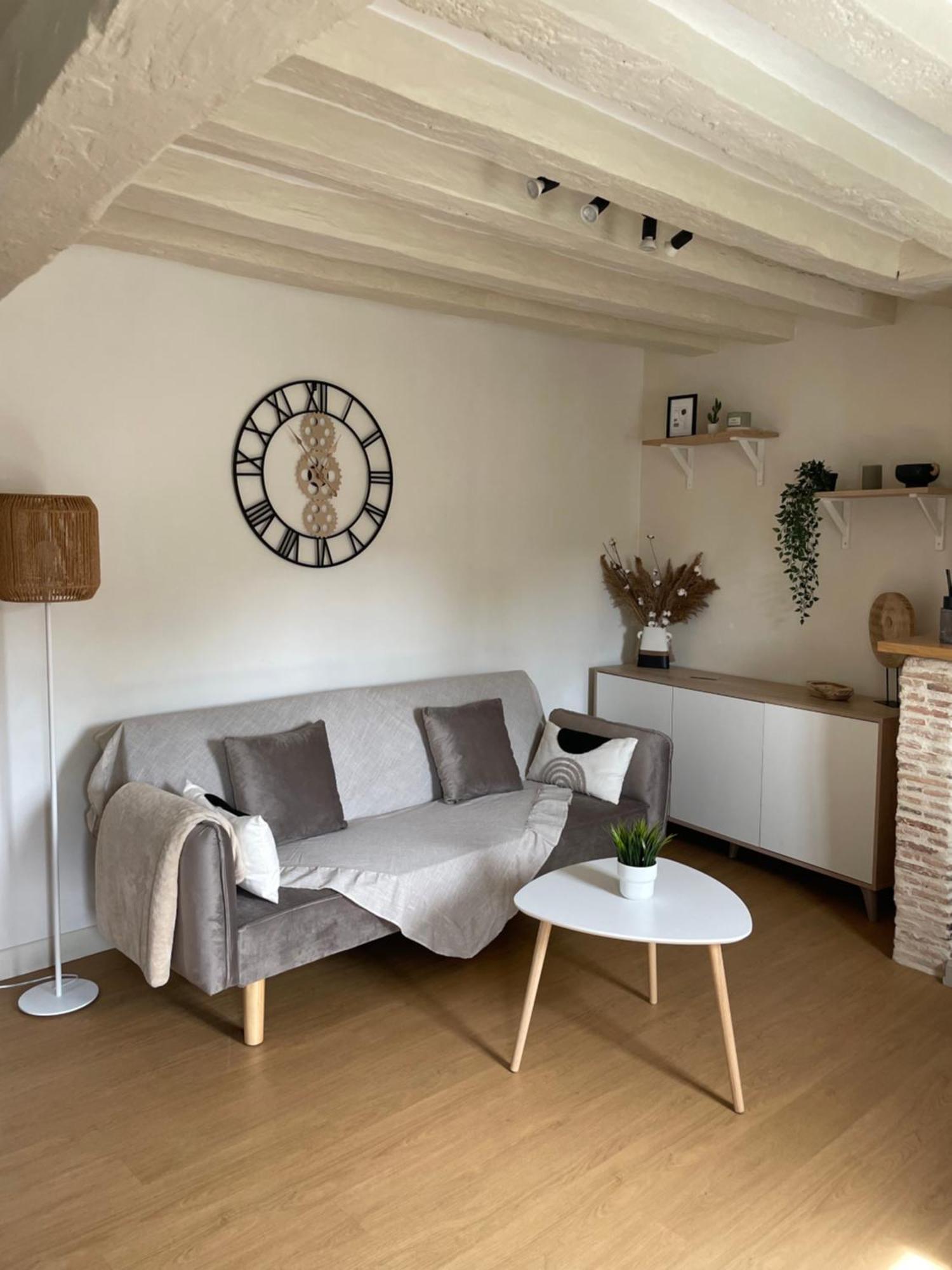 Duplex - Parking Inclus - Au Bord De L'eure Apartment *